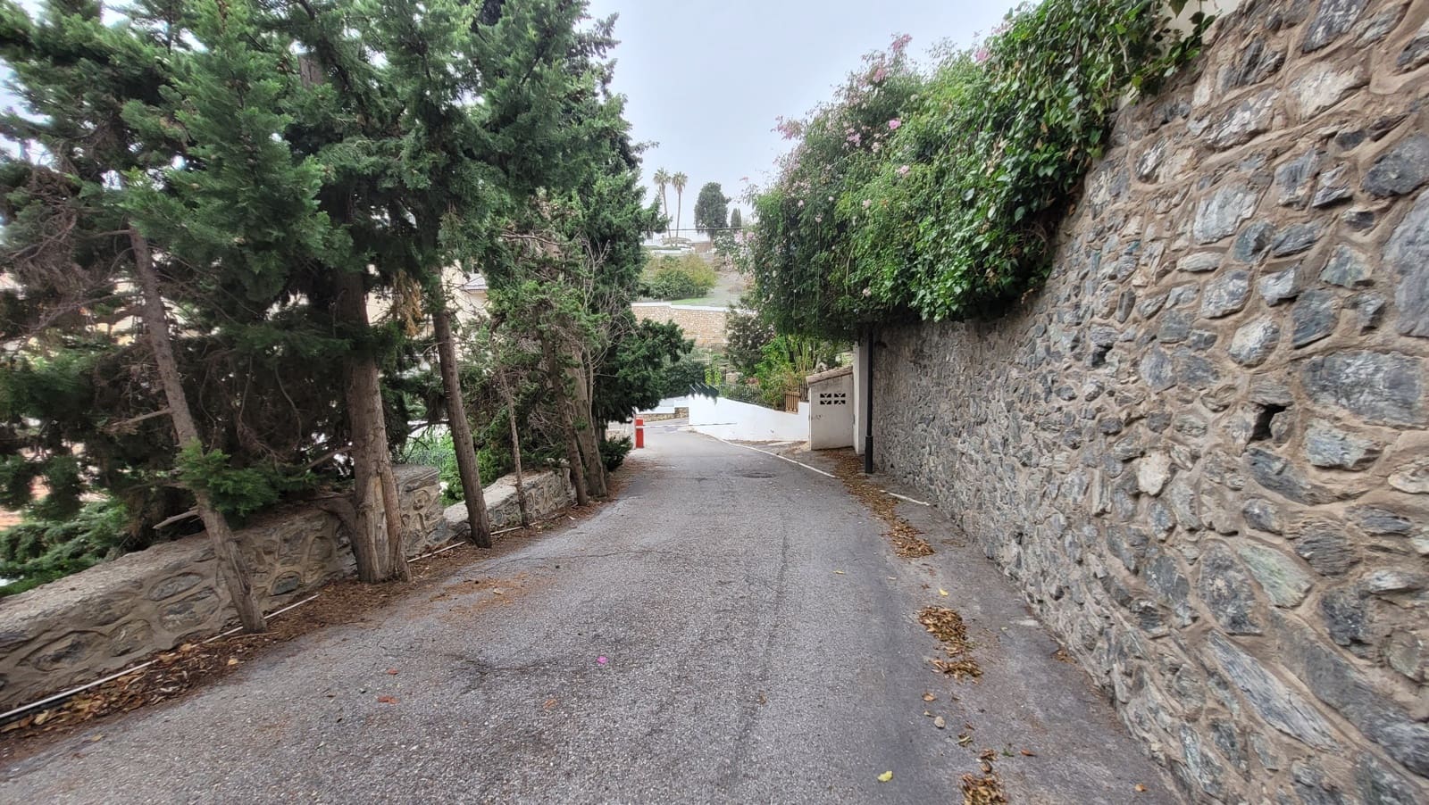 3 slaapkamer Huis te huur in Almunecar met garage - € 1.500 (Ref: 9784340)