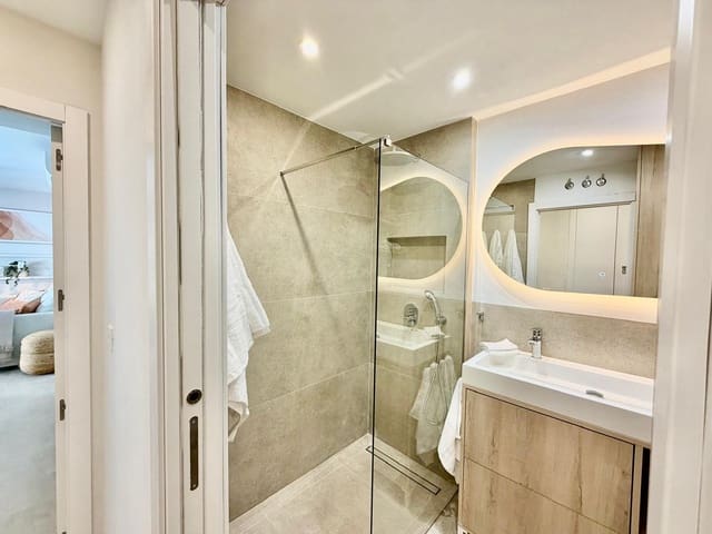 2 sypialnia Apartament przy plaży do wynajęcia w Almuñécar - 1 100 € (Ref: 9965923)