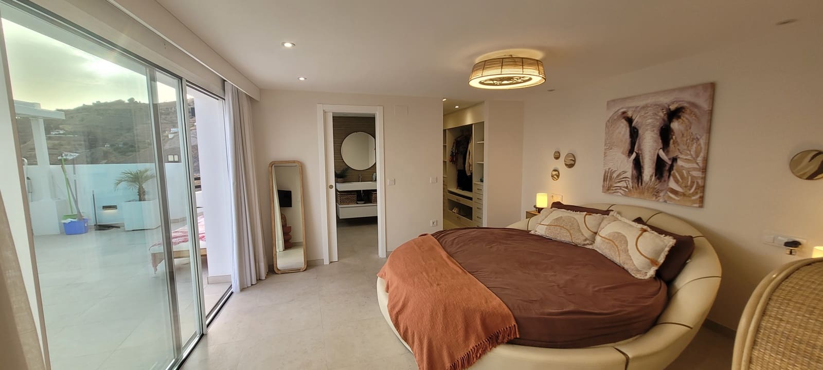 2 soverom Villa til leie i Almunecar med svømmebasseng garasje - € 1 600 (Ref: 9972456)