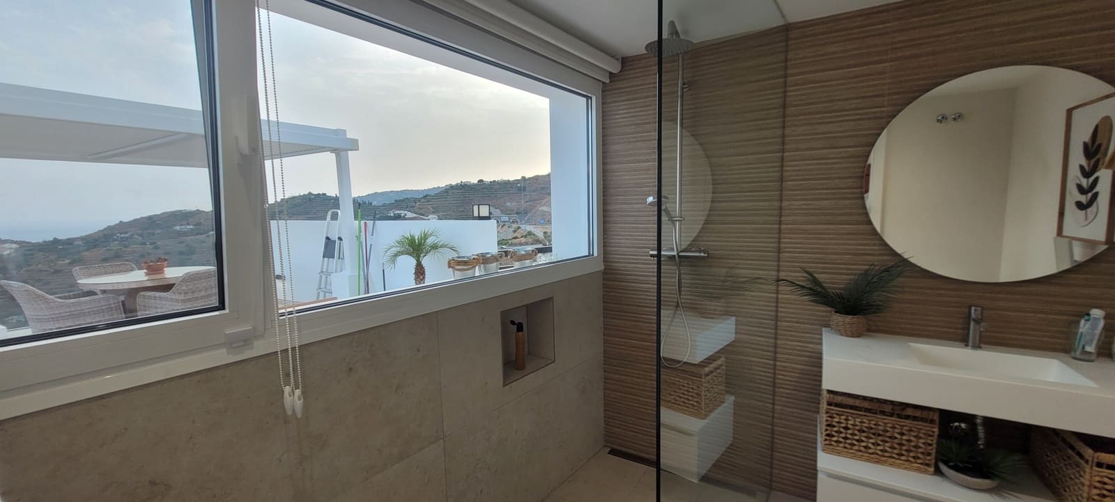 2 soverom Villa til leie i Almunecar med svømmebasseng garasje - € 1 600 (Ref: 9972456)