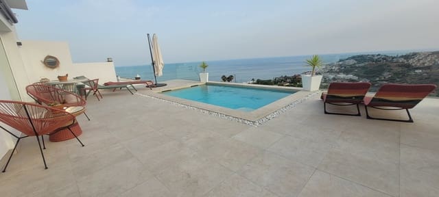 2 soverom Villa til leie i Almuñécar med svømmebasseng garasje - € 1 600 (Ref: 9972456)