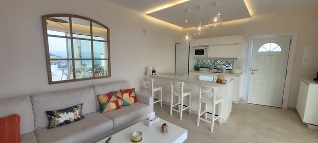 2 soverom Villa til leie i Almuñécar med svømmebasseng garasje - € 1 600 (Ref: 9972456)