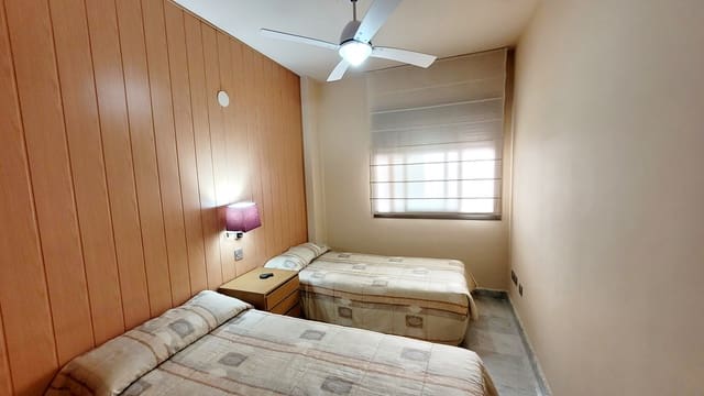 2 soveværelse Strandlejlighed til leje i Almuñécar med garage - € 1.200 (Ref: 9979290)