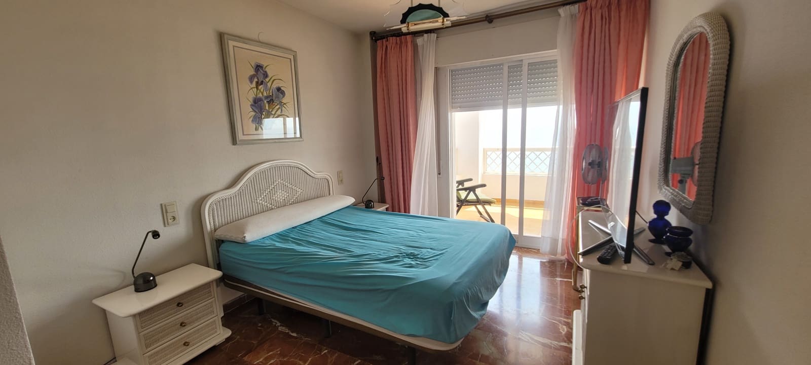 3 soverom Strandleiligheter til leie i Almunecar med garasje - € 1 400 (Ref: 9995380)