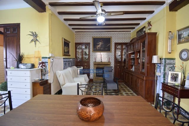4 chambre Maison de Ville à vendre à Algimia d'Alfara - 225 000 € (Ref: 10024692)