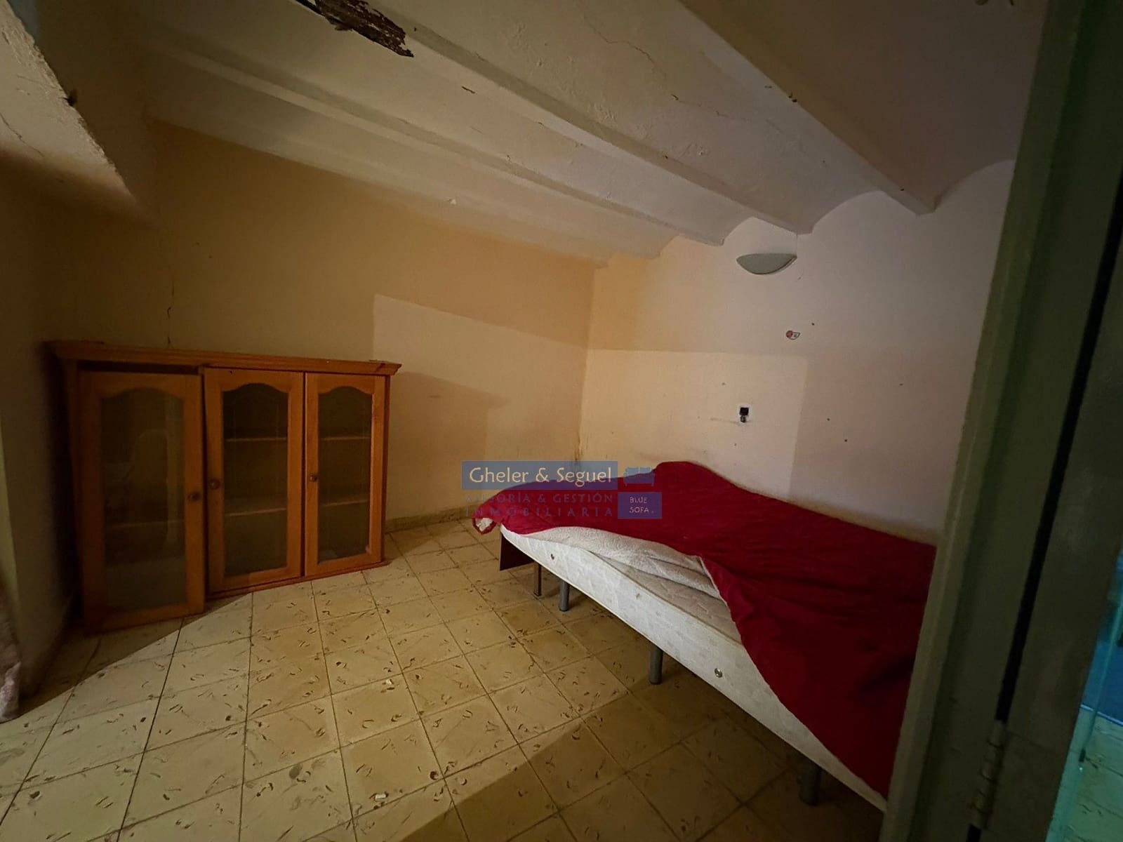 3 bedroom Apartment for sale in Segorbe - € 65,000 (Ref: 10055656)
