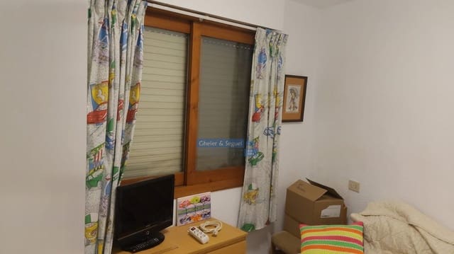 3 slaapkamer Appartement te koop in Eslida - € 41.900 (Ref: 10080056)