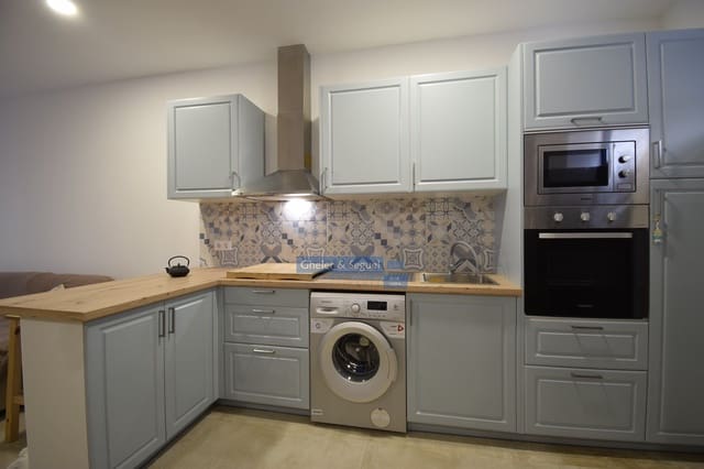 Rivitalo myytävänä paikassa Sagunto / Sagunt - 320 000 € (Ref: 10101098)