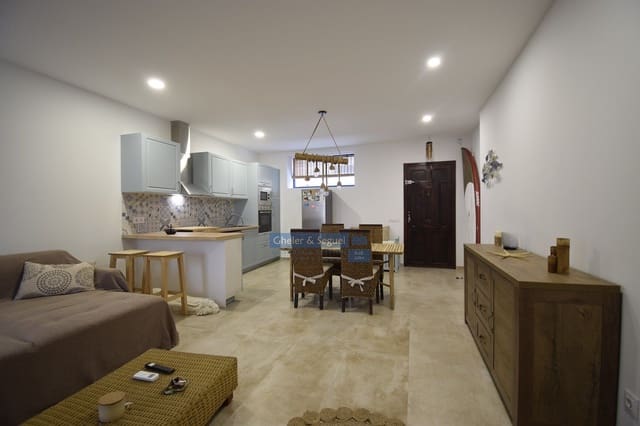 Rivitalo myytävänä paikassa Sagunto / Sagunt - 320 000 € (Ref: 10101098)