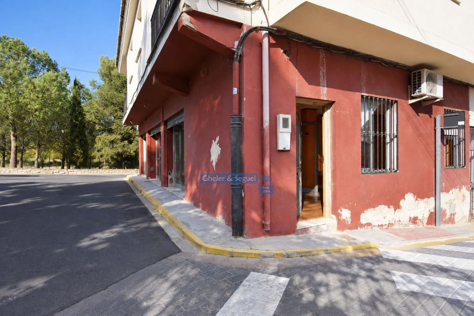 Commercieel te koop in Alfara d'Algimia - € 79.000 (Ref: 10160778)