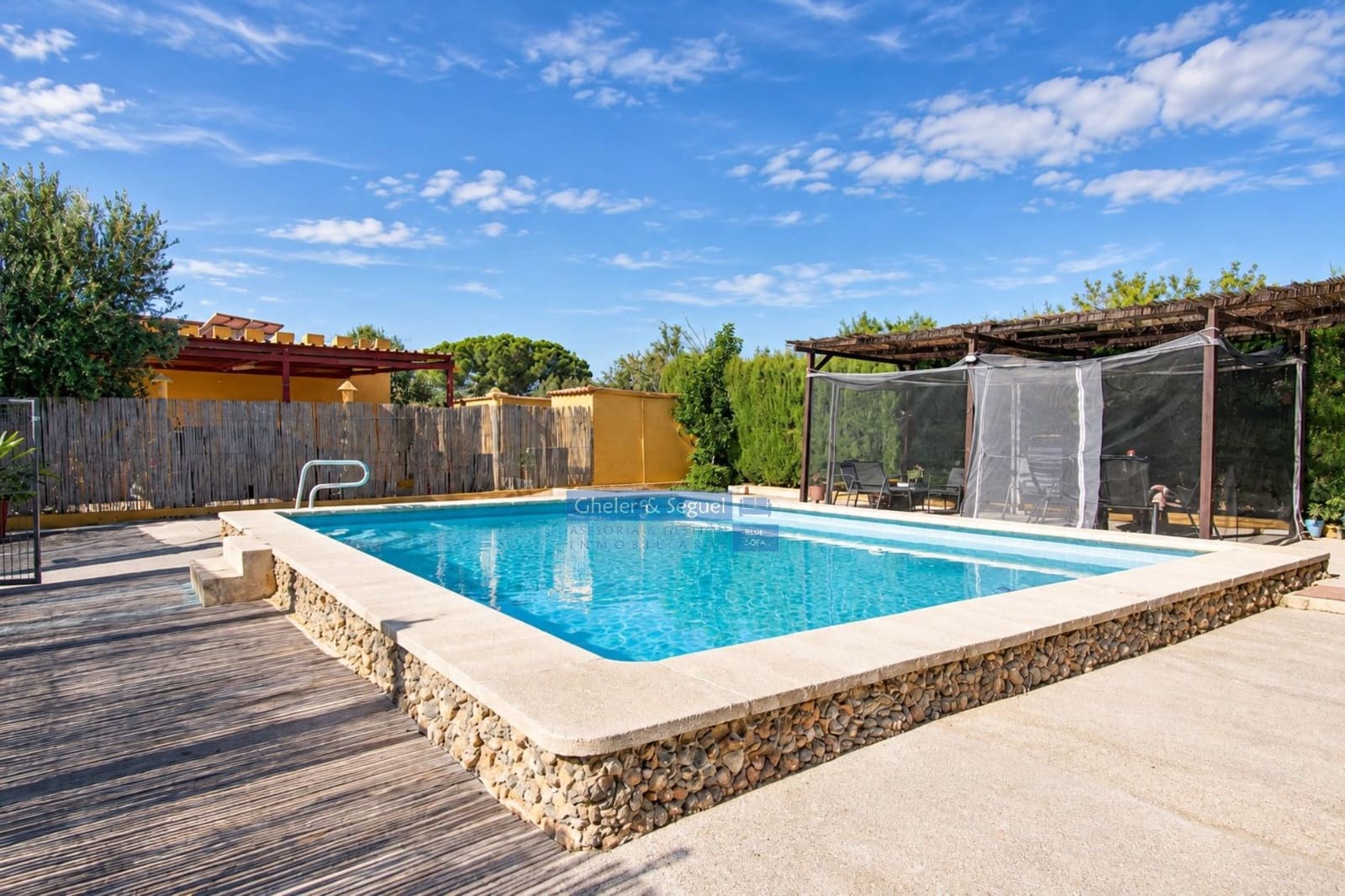 4 soverom Finca/Herregård til salgs i Casinos med svømmebasseng garasje - € 185 000 (Ref: 10165815)
