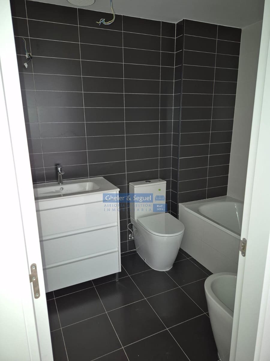 2 bedroom Apartment for sale in Petres - € 175,000 (Ref: 10167525)