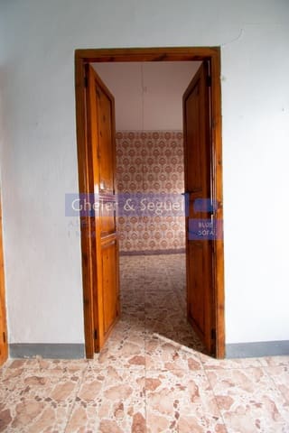 6 Zimmer Haus zu verkaufen in Soneja - 58.000 € (Ref: 9522721)