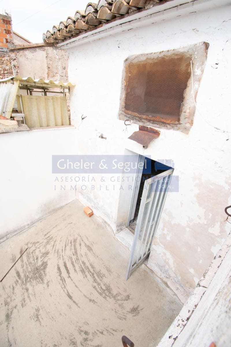 6 Zimmer Haus zu verkaufen in Soneja - 58.000 € (Ref: 9522721)