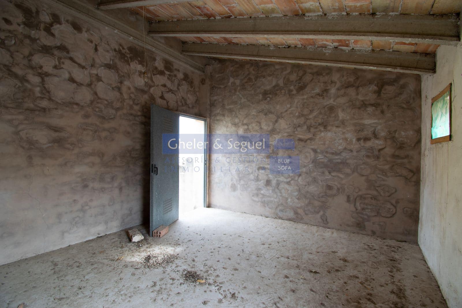 6 Zimmer Haus zu verkaufen in Soneja - 58.000 € (Ref: 9522721)