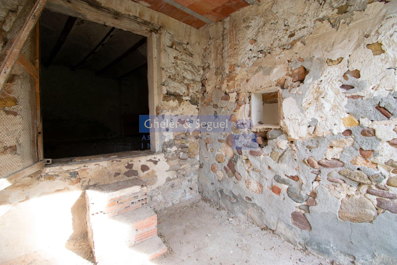 6 Zimmer Haus zu verkaufen in Soneja - 58.000 € (Ref: 9522721)