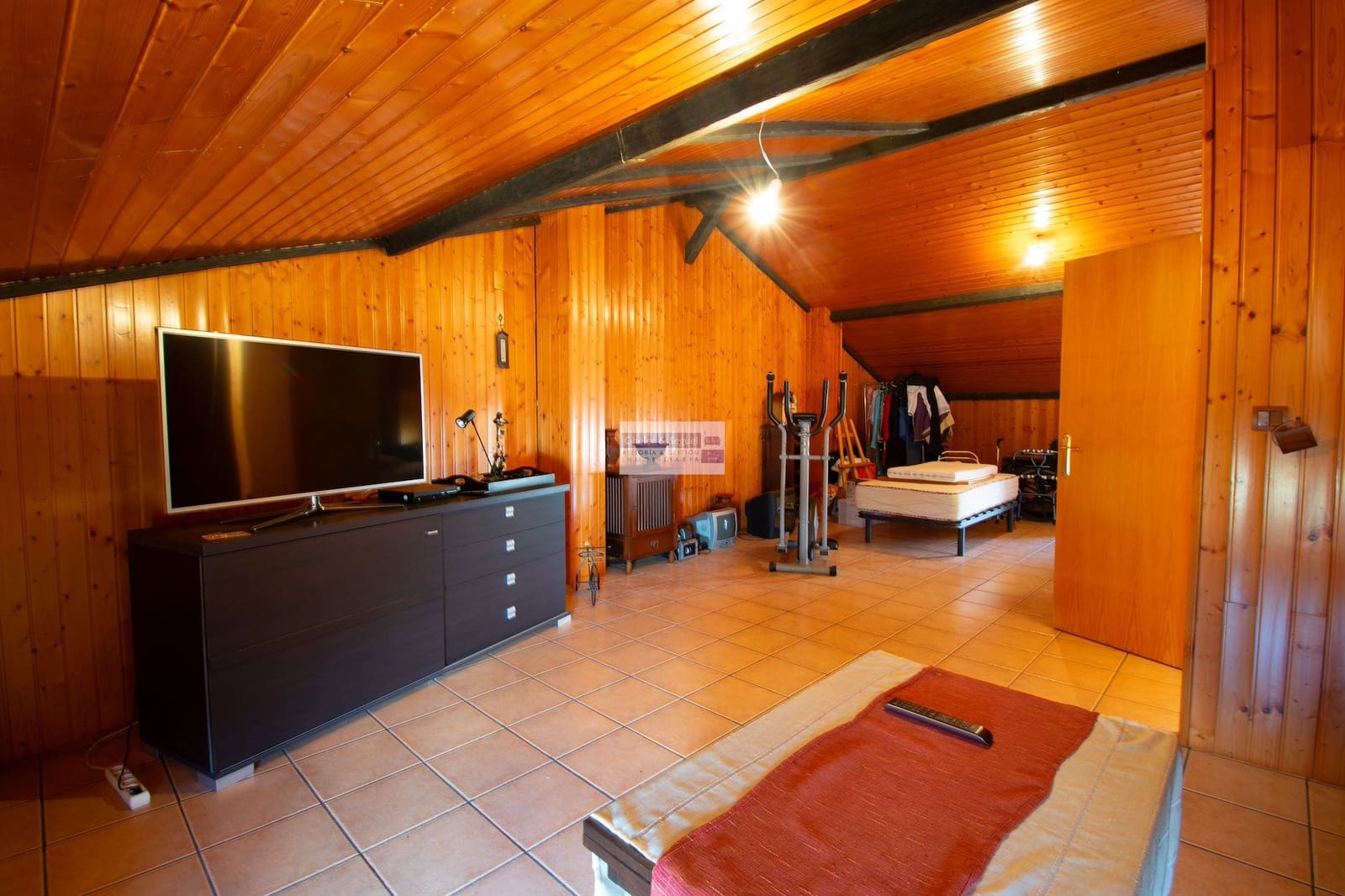 4 bedroom Villa for sale in La Vall d'Uixo - € 245,000 (Ref: 9522728)