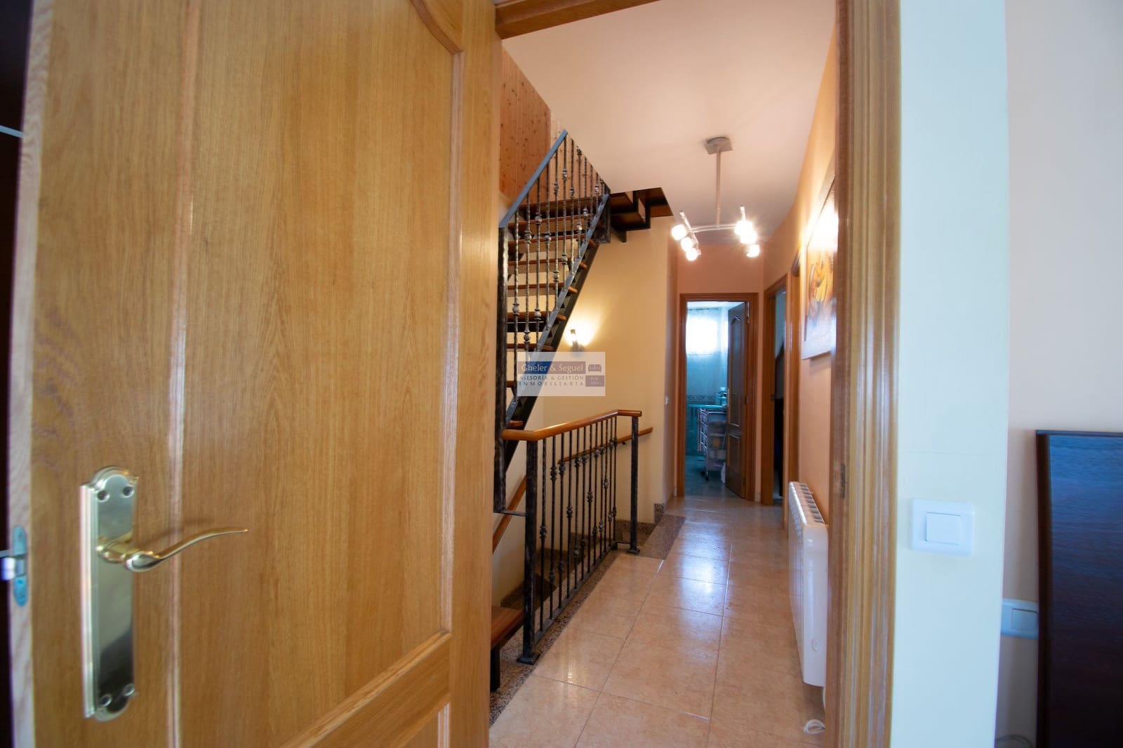 4 bedroom Villa for sale in La Vall d'Uixo - € 245,000 (Ref: 9522728)