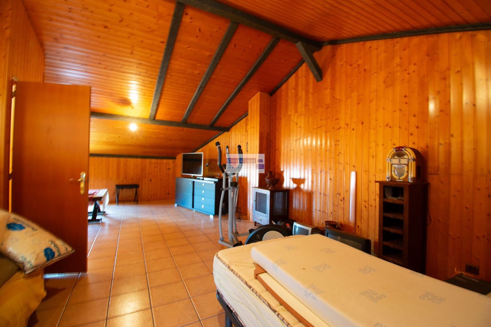 4 bedroom Villa for sale in La Vall d'Uixo - € 245,000 (Ref: 9522728)