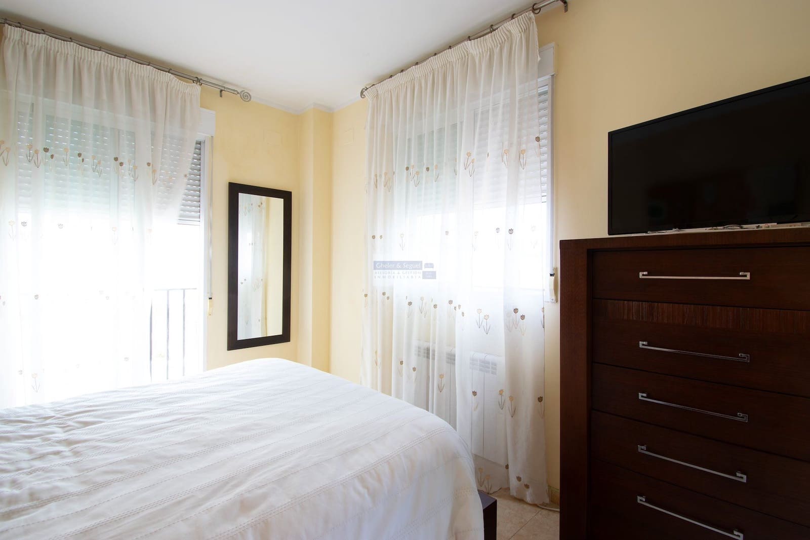 4 bedroom Villa for sale in La Vall d'Uixo - € 245,000 (Ref: 9522728)