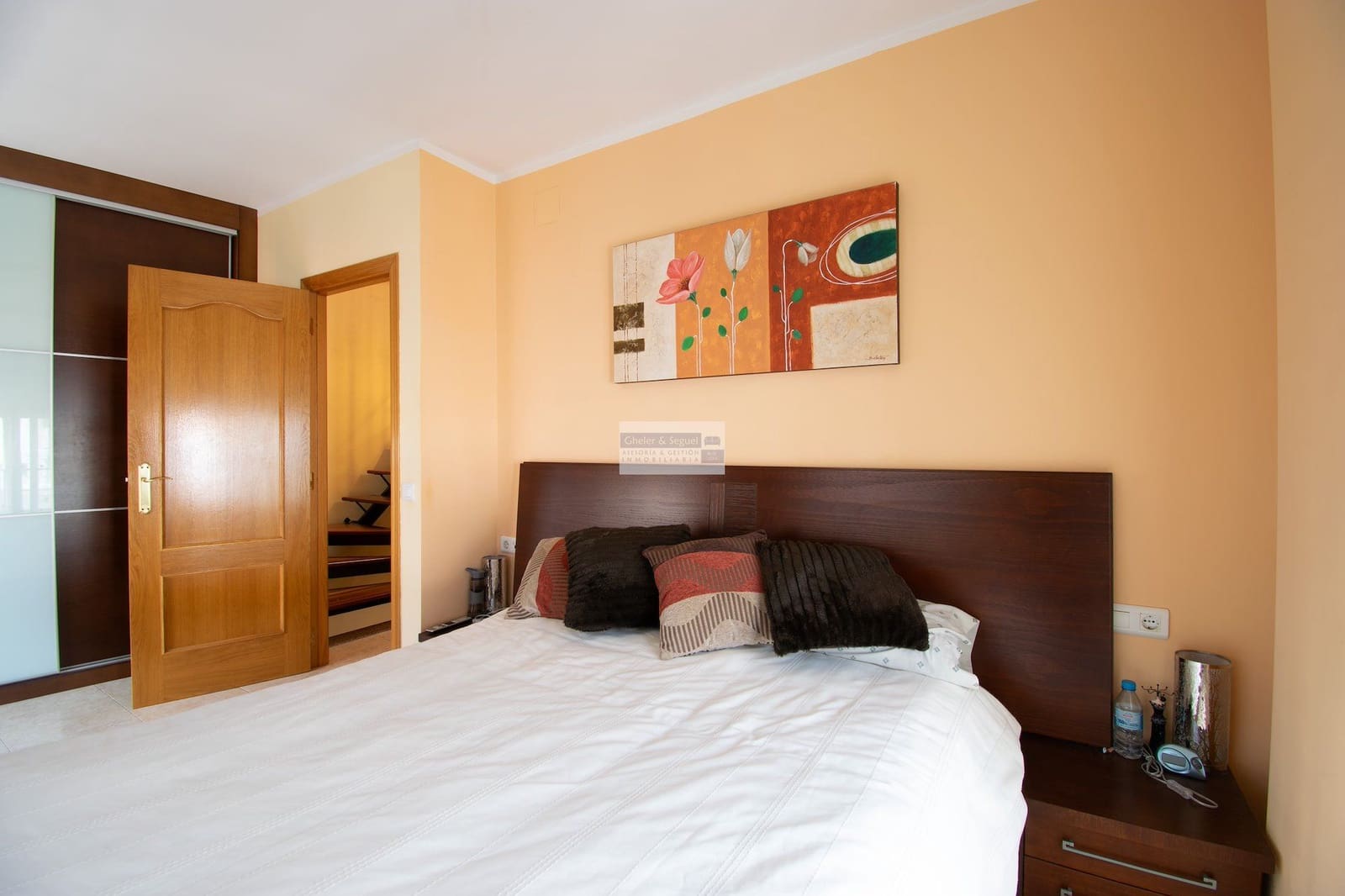 4 bedroom Villa for sale in La Vall d'Uixo - € 245,000 (Ref: 9522728)