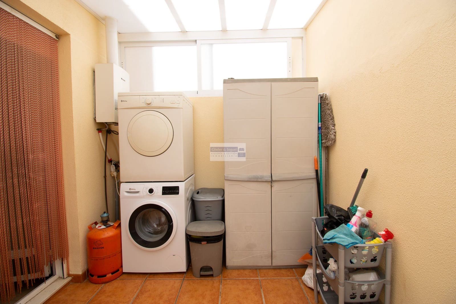 4 bedroom Villa for sale in La Vall d'Uixo - € 245,000 (Ref: 9522728)