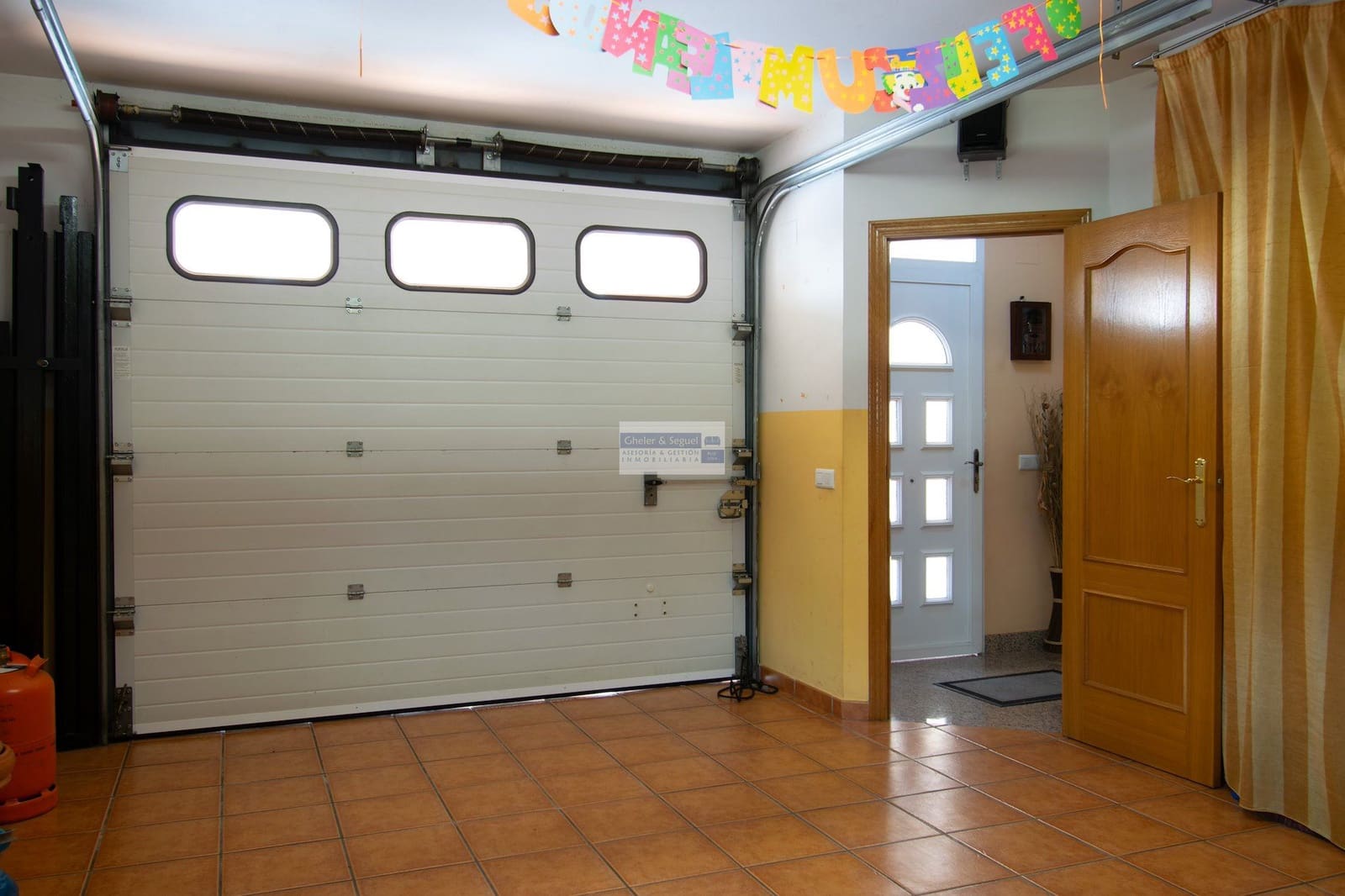 4 bedroom Villa for sale in La Vall d'Uixo - € 245,000 (Ref: 9522728)