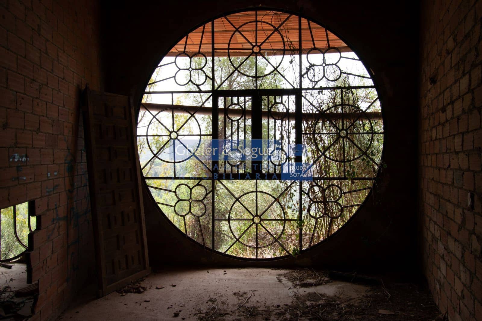 5 makuuhuone Huvila myytävänä paikassa Serra - 380 000 € (Ref: 9522729)