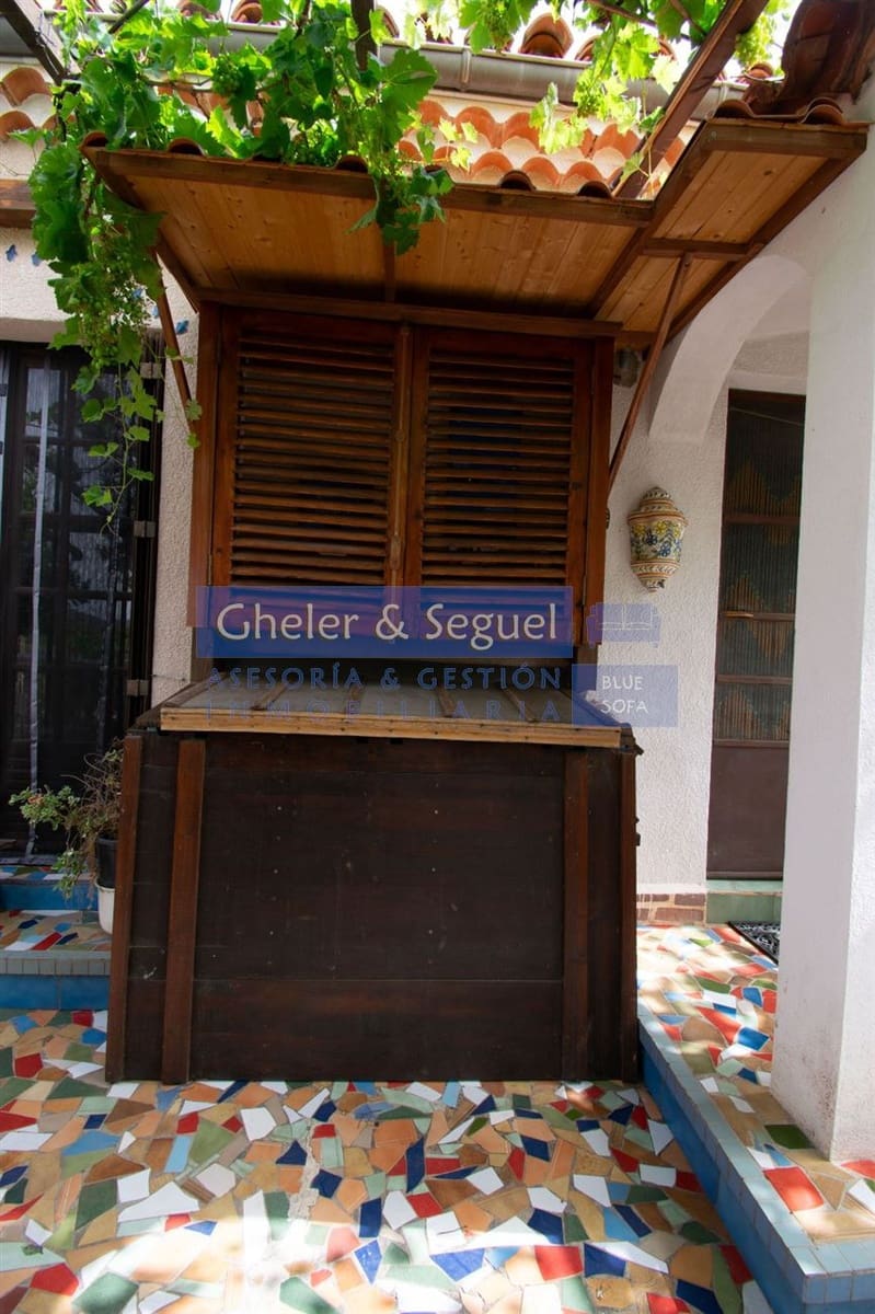 3 bedroom Villa for sale in Algar de Palancia with pool - € 235,000 (Ref: 9522731)