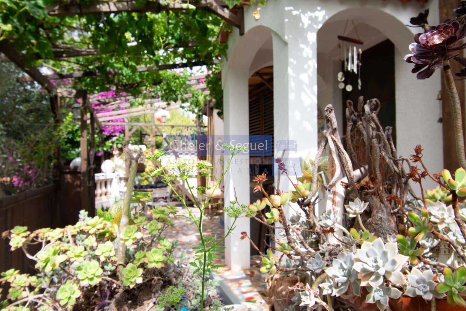 3 bedroom Villa for sale in Algar de Palancia with pool - € 235,000 (Ref: 9522731)