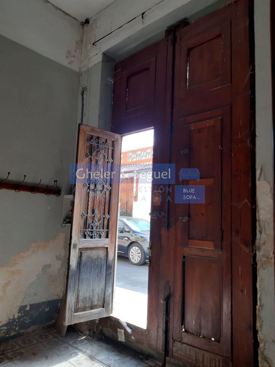 5 bedroom Townhouse for sale in Gilet - € 399,800 (Ref: 9522734)