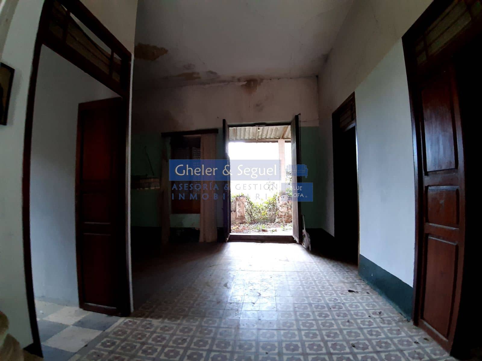 5 bedroom Townhouse for sale in Gilet - € 399,800 (Ref: 9522734)