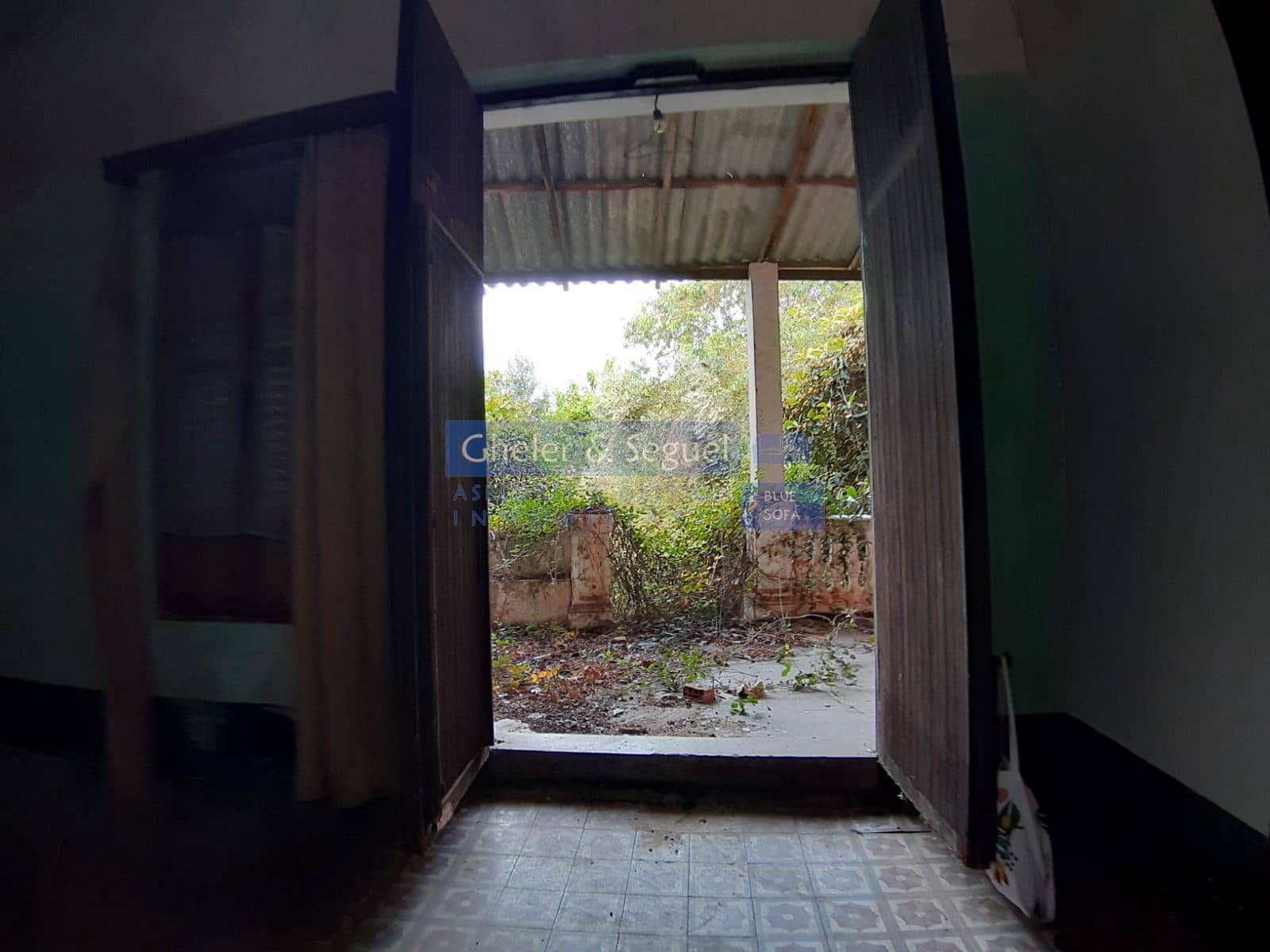 5 bedroom Townhouse for sale in Gilet - € 399,800 (Ref: 9522734)