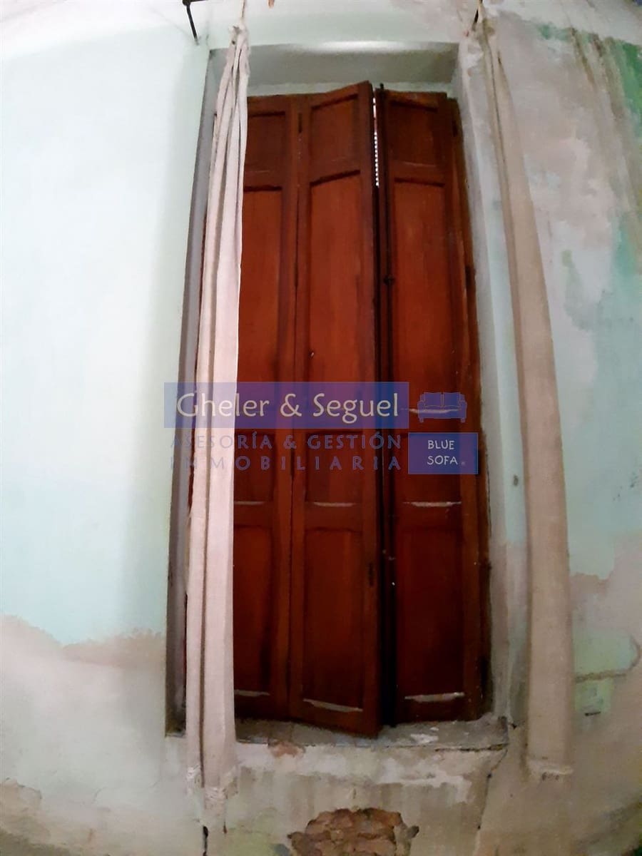 5 bedroom Townhouse for sale in Gilet - € 399,800 (Ref: 9522734)