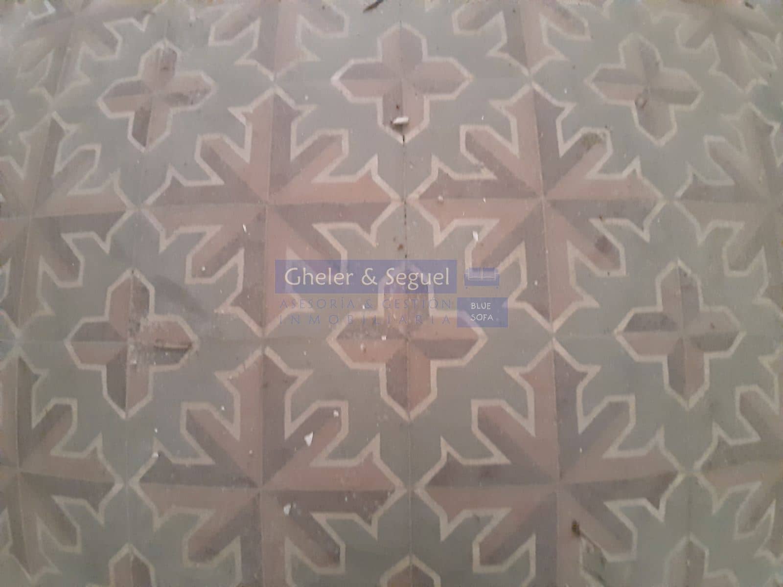 5 bedroom Townhouse for sale in Gilet - € 399,800 (Ref: 9522734)