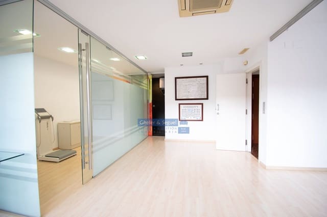 2 bedroom Office for sale in Sagunto / Sagunt - € 99,900 (Ref: 9522744)