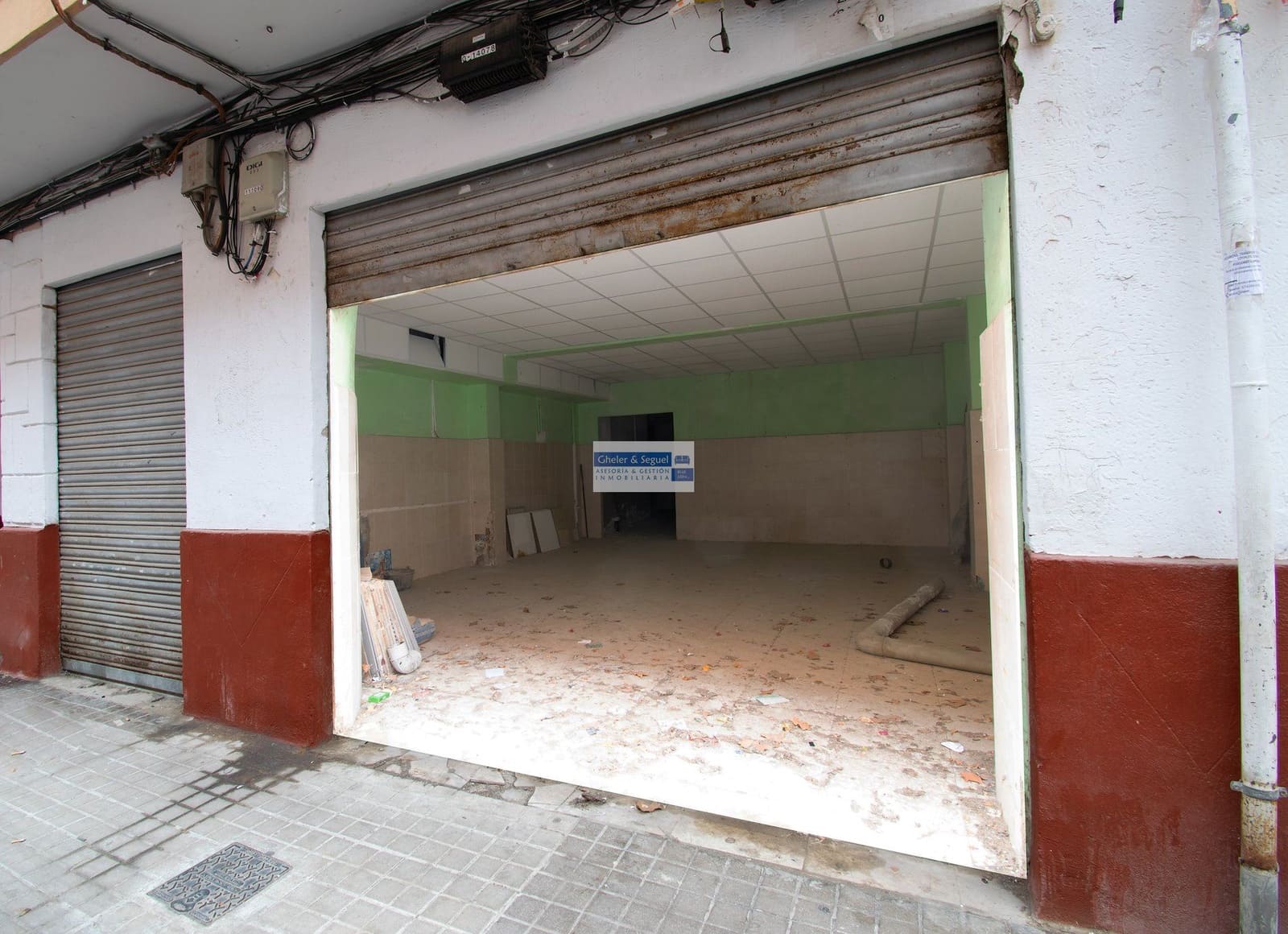 Kommersiell til salgs i Valencia by - € 125 000 (Ref: 9522746)