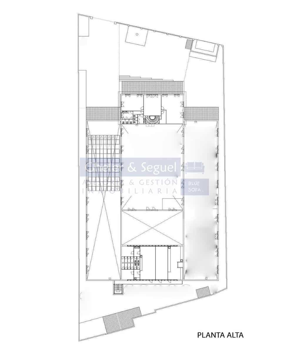 Kaupallinen myytävänä paikassa Estivella - 3 000 000 € (Ref: 9522747)