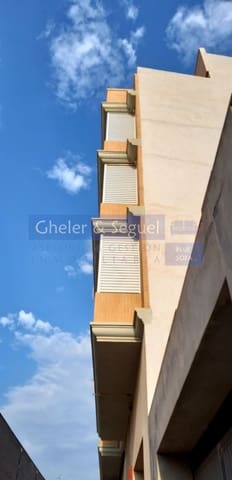 Kaupallinen myytävänä paikassa Faura - 599 000 € (Ref: 9522748)