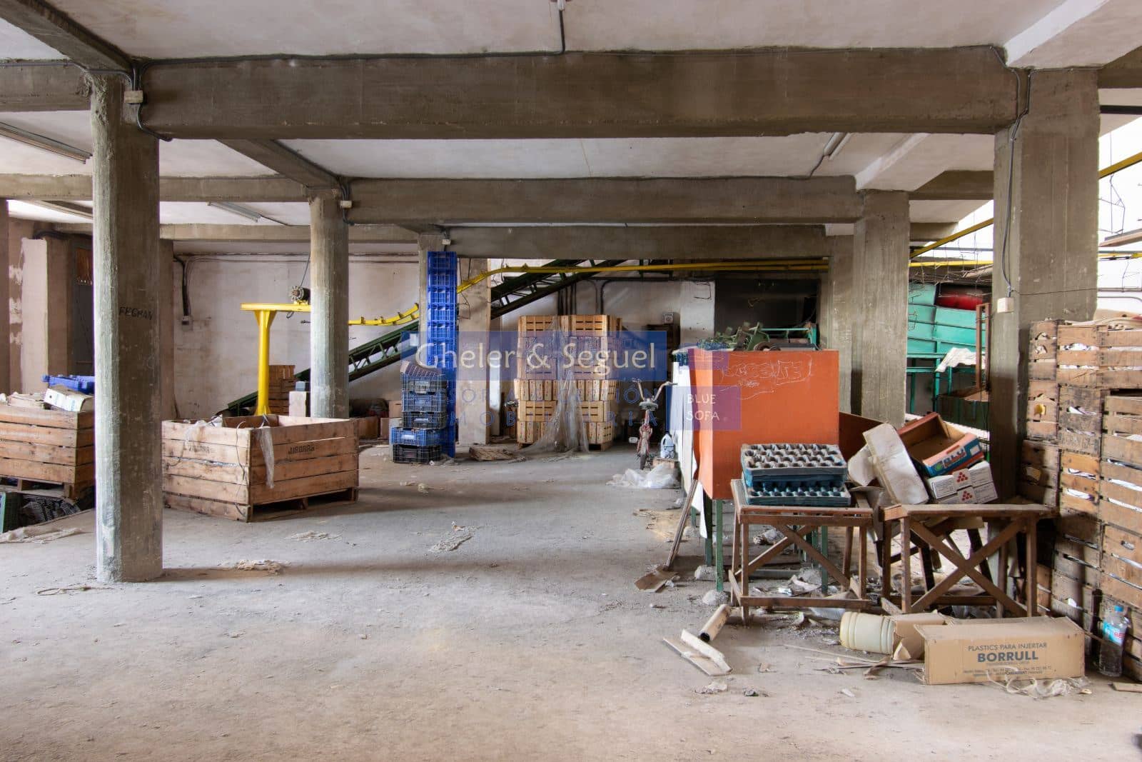 Kaupallinen myytävänä paikassa Faura - 599 000 € (Ref: 9522748)