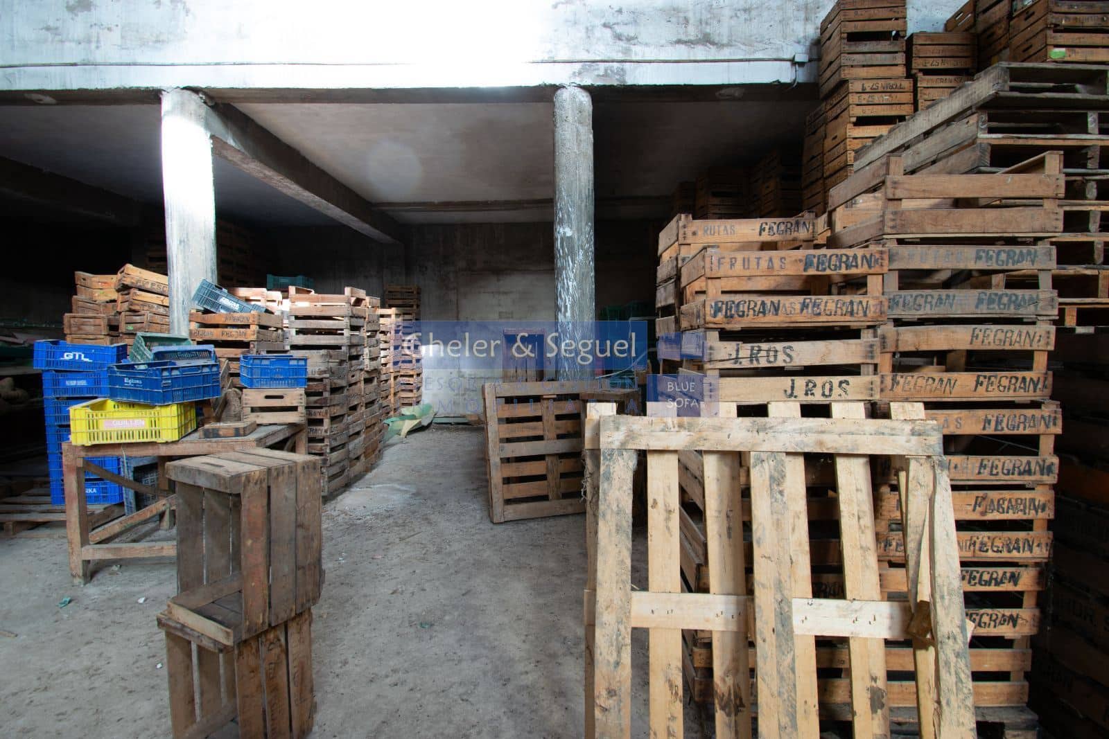 Kaupallinen myytävänä paikassa Faura - 599 000 € (Ref: 9522748)