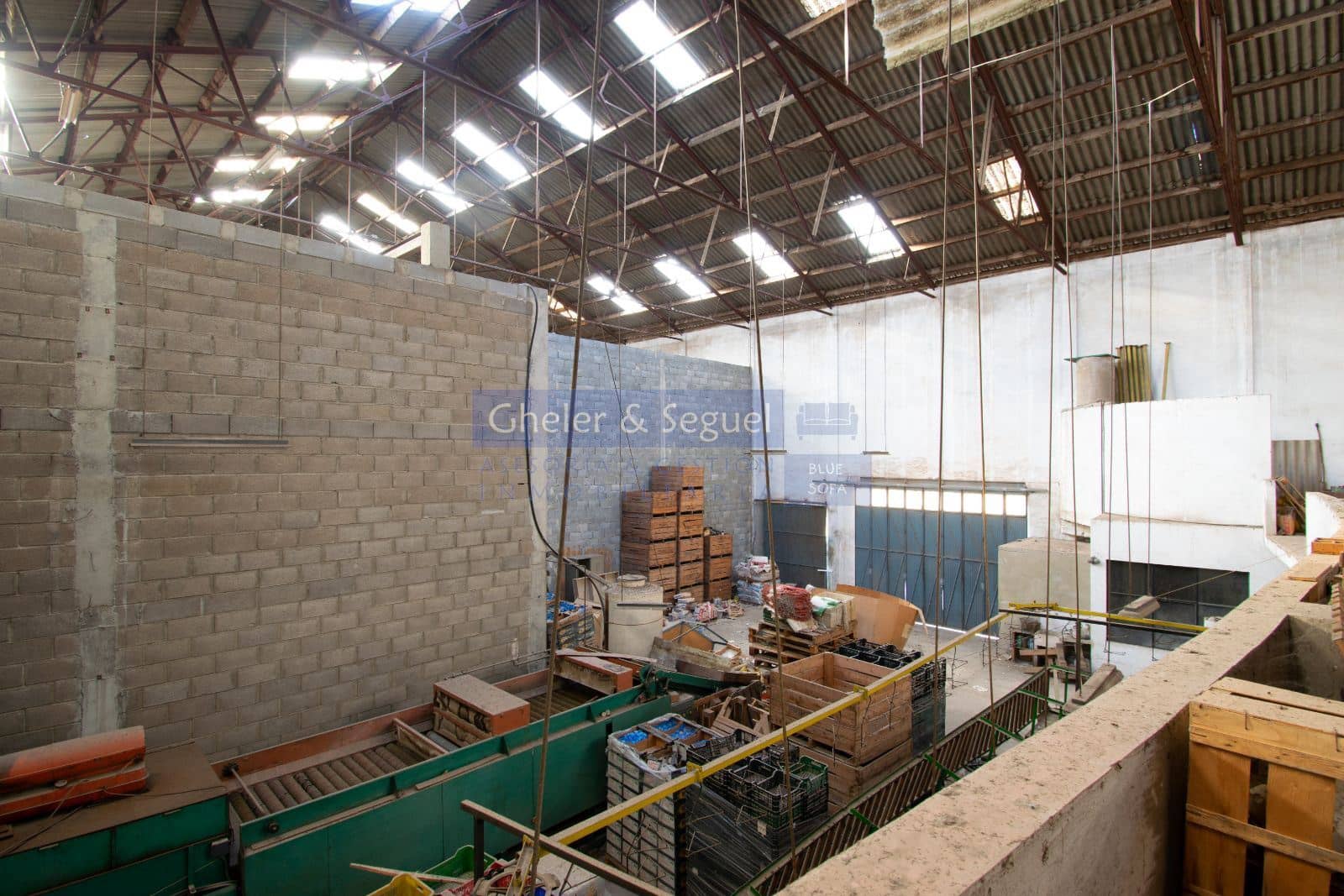 Kaupallinen myytävänä paikassa Faura - 599 000 € (Ref: 9522748)