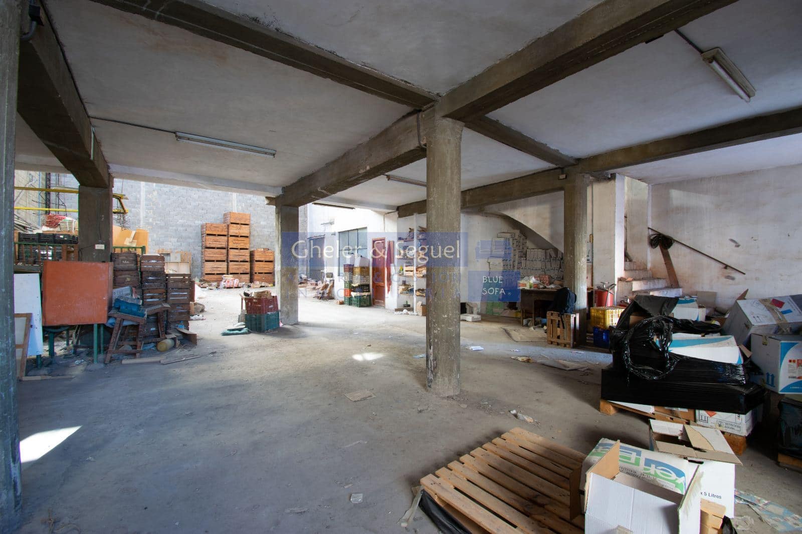 Kaupallinen myytävänä paikassa Faura - 599 000 € (Ref: 9522748)