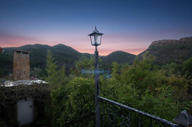 4 makuuhuone Huvila myytävänä paikassa Serra - 367 000 € (Ref: 9522749)