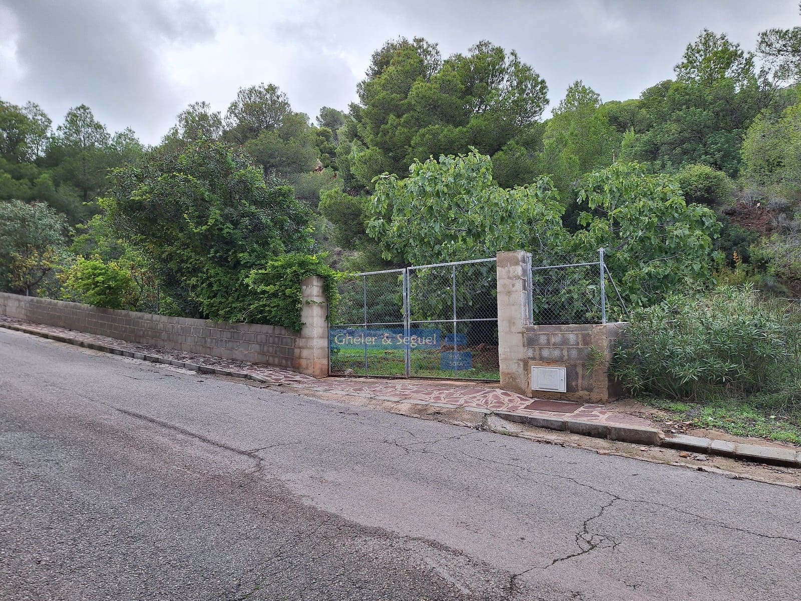 Tontti myytävänä paikassa Serra - 70 000 € (Ref: 9522753)