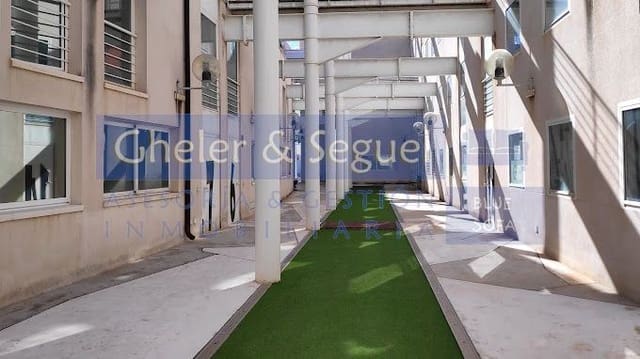 Toimisto vuokrattavana paikassa Sagunto / Sagunt - 900 € (Ref: 9522755)