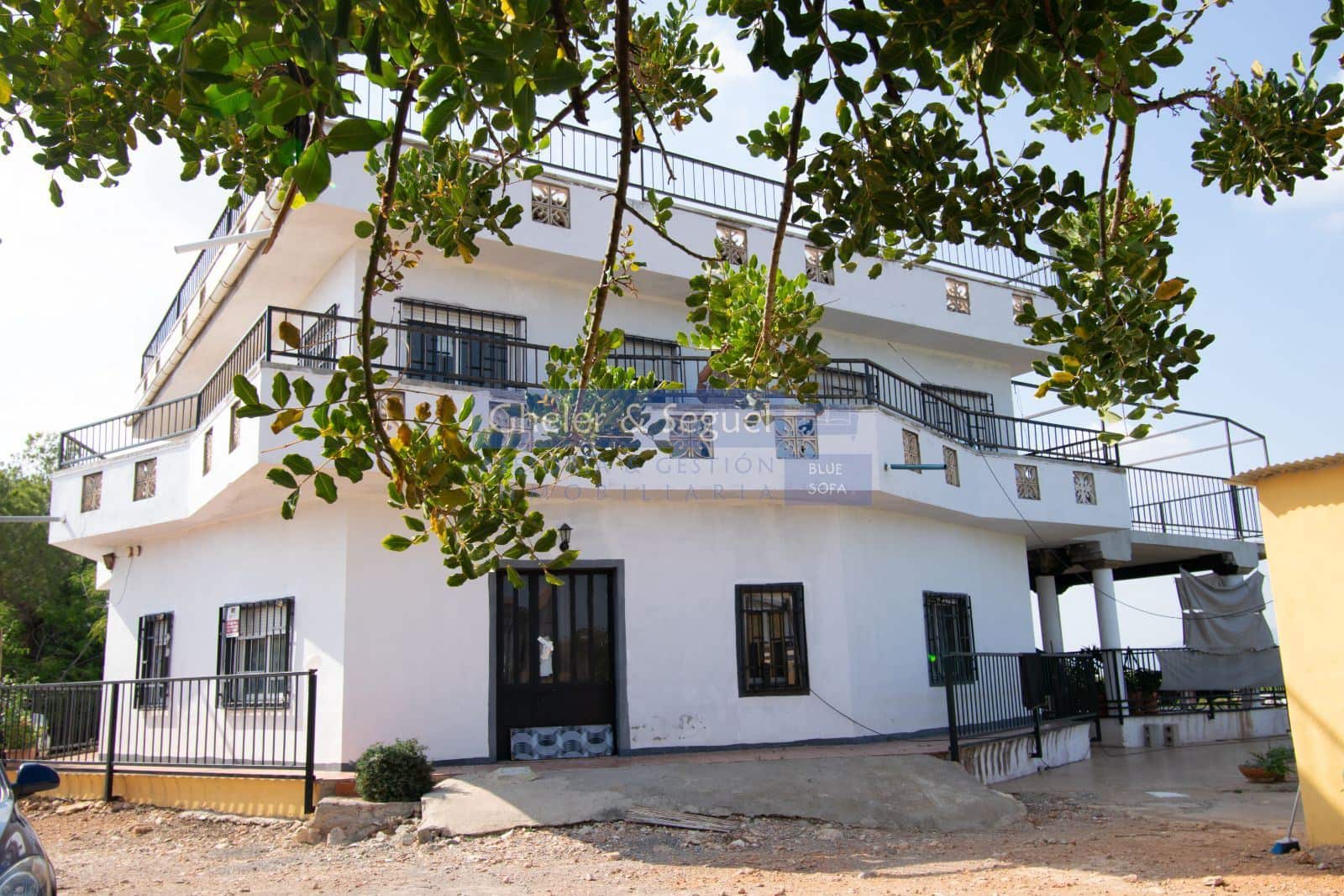 8 bedroom Villa for sale in Borriol - € 459,000 (Ref: 9522757)