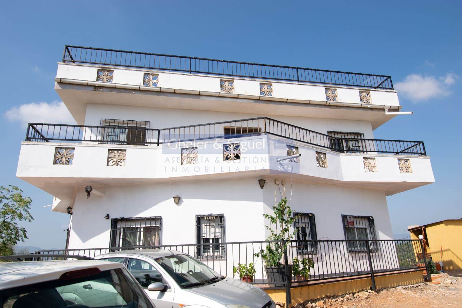 8 bedroom Villa for sale in Borriol - € 459,000 (Ref: 9522757)