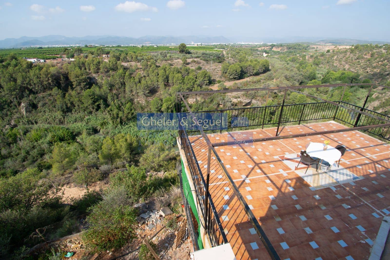 8 bedroom Villa for sale in Borriol - € 459,000 (Ref: 9522757)