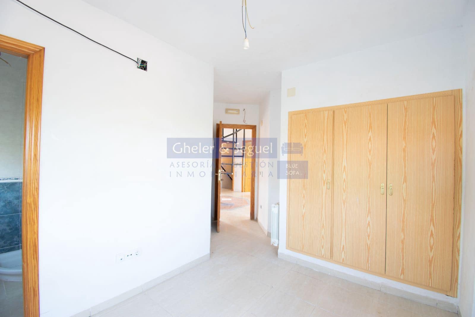 8 bedroom Villa for sale in Borriol - € 459,000 (Ref: 9522757)